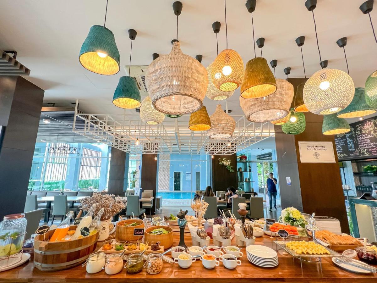 Kokotel Bangkok Dheva Thonglor Kültér fotó