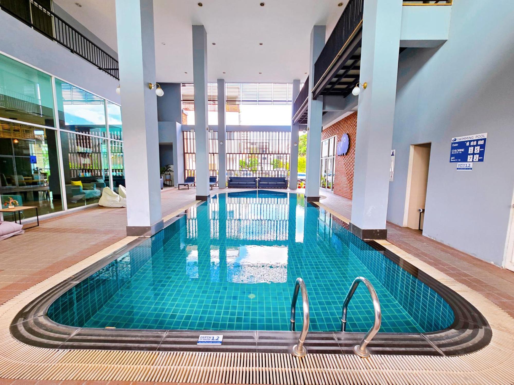 Kokotel Bangkok Dheva Thonglor Kültér fotó